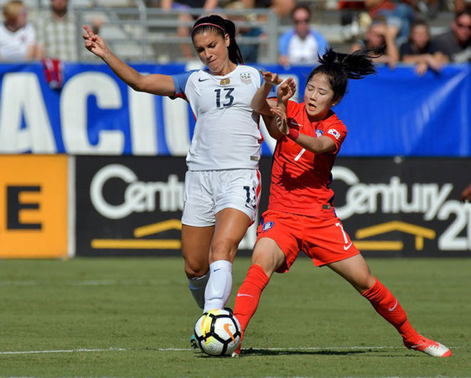 Nữ sát thủ xinh đẹp này có thể phá nát giấc mơ World Cup của tuyển Việt Nam